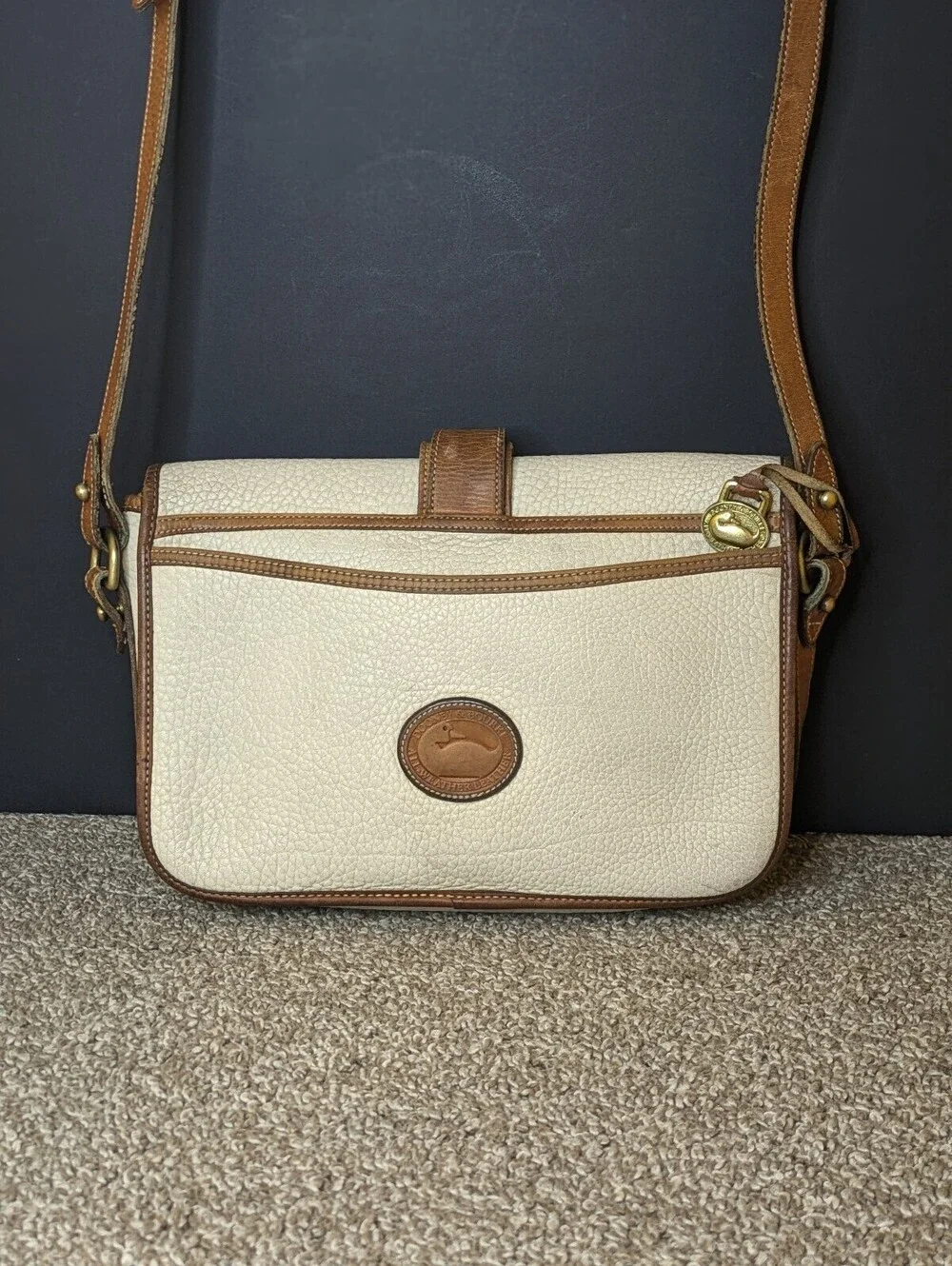 Dooney Bourke Large Equestrian Crossbody Bag Vintage Bone British Tan Leather